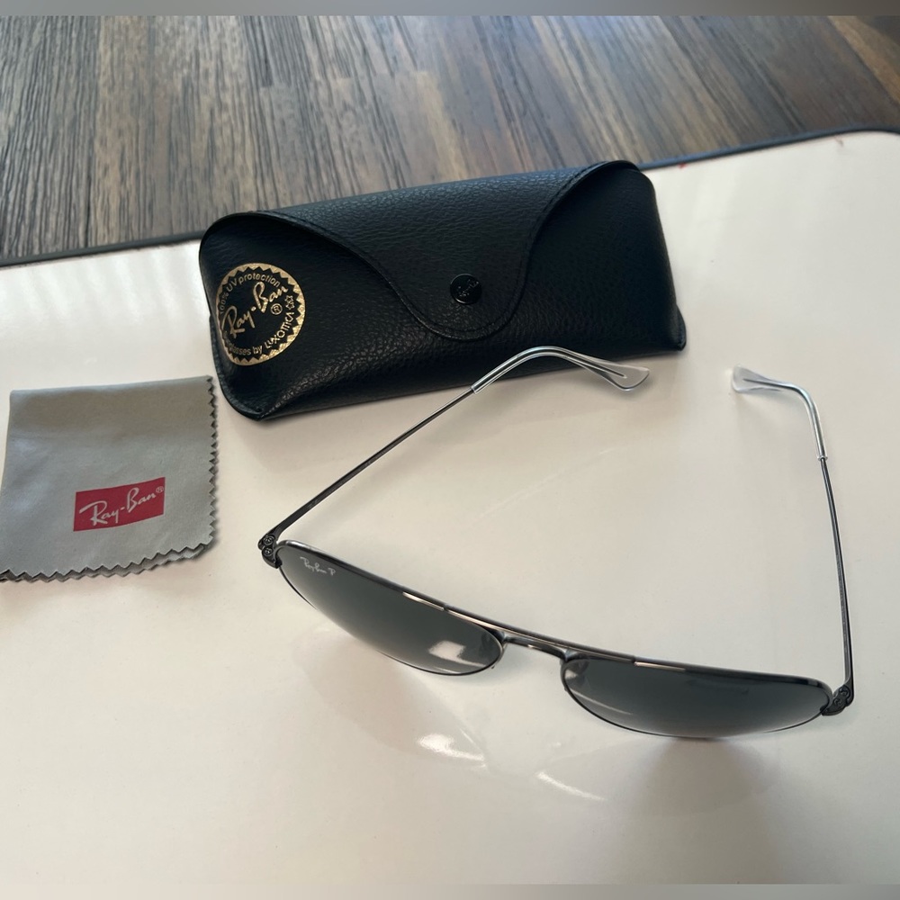 Ray-Ban Aviator Polarized Sunglasses